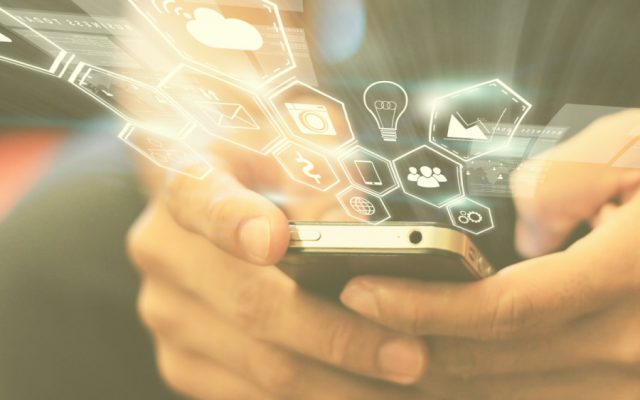 COMO AS REDES SOCIAIS IMPULSIONAM O SEU NEGÓCIO?